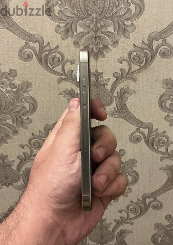 Apple - iPhone 16 Pro 5