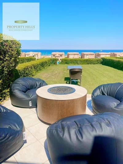 Townhouse at a bargain price in Tila Al Sokhna. You will only pay an advance of 3 million and the rest can be paid in comfortable installment periods.