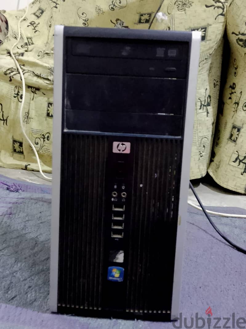 HP Z240 Tower Workstation 1