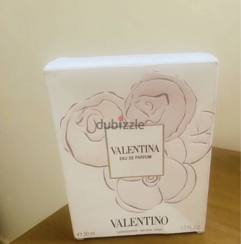 Valentino perfume 2