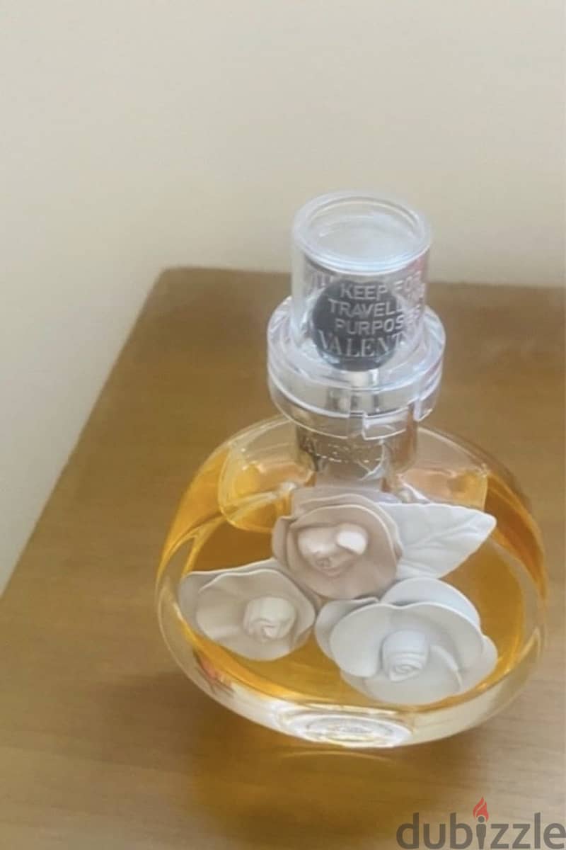 Valentino perfume 3