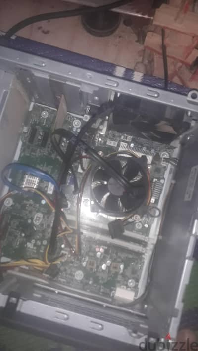 ryzen 5 2400g tower للبدل بلاب توب جيمنج