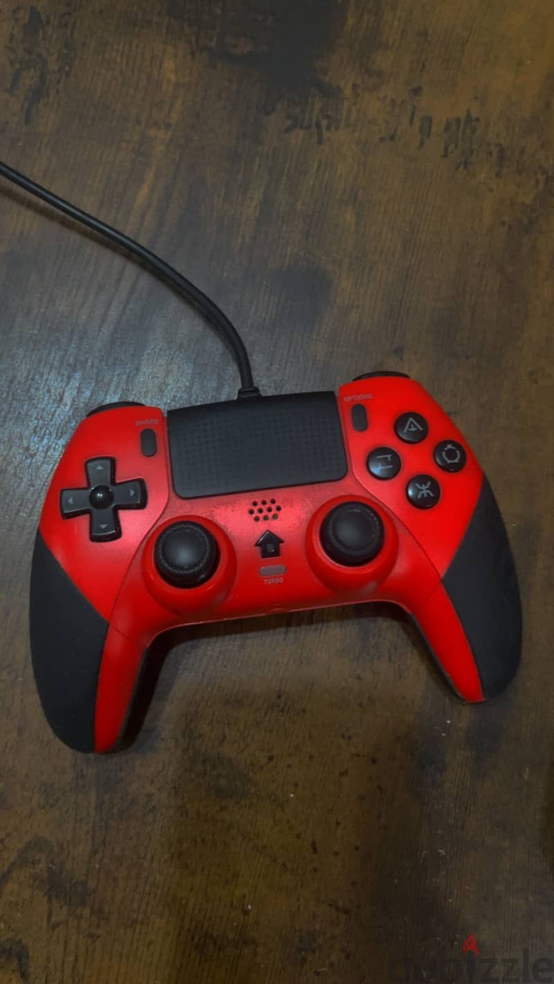 Playstation 4slim 4