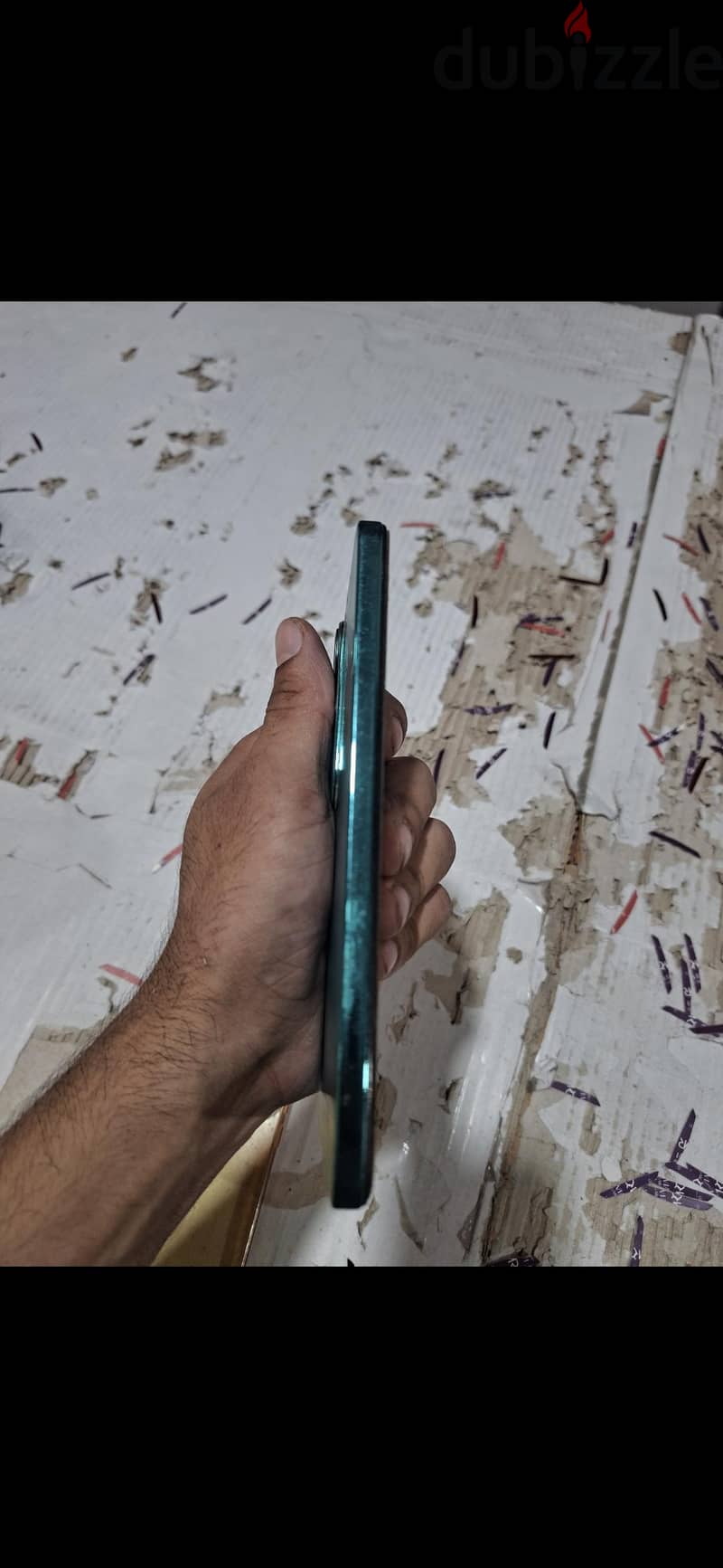 Vivo V40 Lite 4