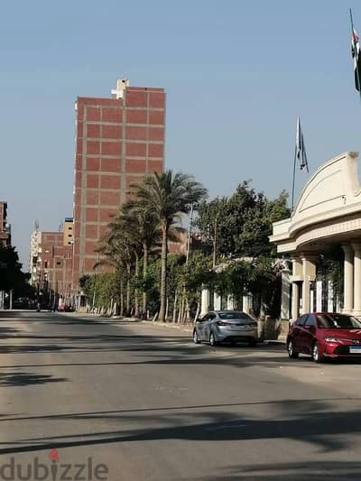 شقه للبيع في محافظة الشرقيه الزقازيق شارع الشهيد طيار