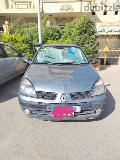 رينو كليو 2002 للبيع التجمع - القاهرة الجديدة