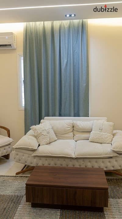 Luxury  Apartment for Rent in Hyde Park with Open View Fully Furnished