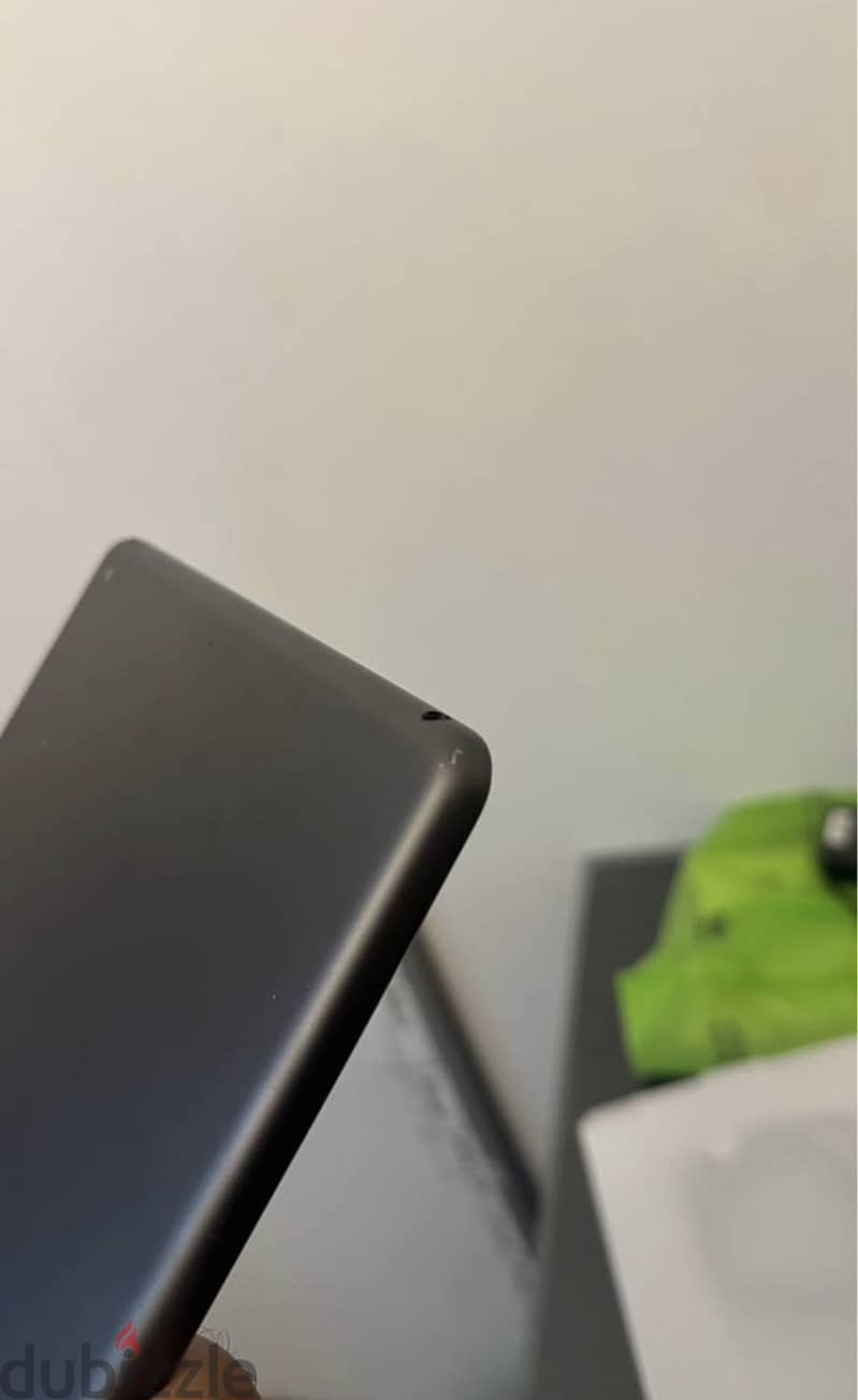 Ipad 9th model 2022 / 64 gb battery 87% 5