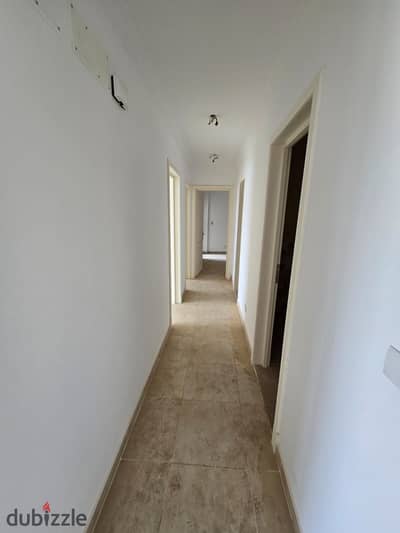 Apartment for sale in Madinaty at a competitive price, old reservation, 3 rooms, 2 bathrooms, area 107 square meters B14 Apartment for sale in Madinaty at a competitive price, old reservation, 3 rooms, 2 bathrooms, area 107 square meters B14