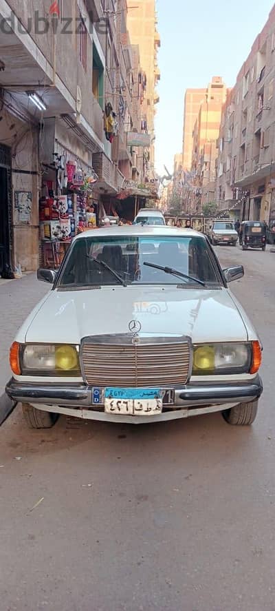 مرسيدس 200 1981 للبيع القاهرة