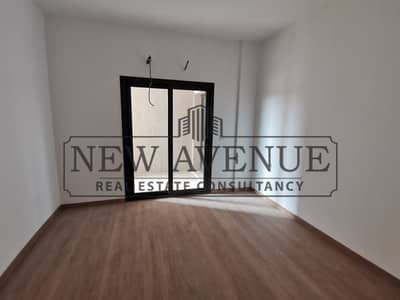 Under market price fully finished 3 bedrooms apartment with kitchen cabinets with prime location in Fifth square by el Marassem - New cairo