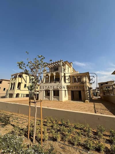 اسكن الان فيلا للبيع علي اكبر مساحات خضراء في سيتي جيت من ديار القطرية في القاهرة الجديدة - City gate