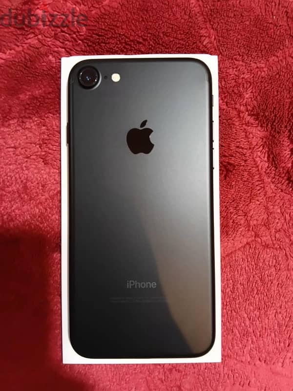 iPhone  7 zeroo 4