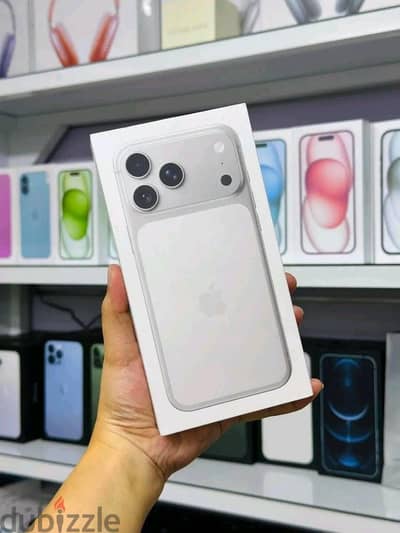 آبل - آيفون 17 برو ماكس