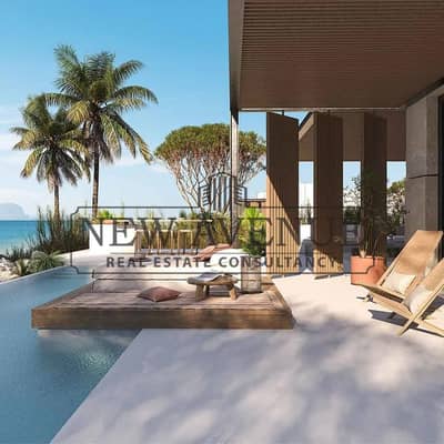 فيلا مستقله للبيع  في سوما باي كوفز Soma Bay Coves  موقع متميز فيو كامل علي البحر جاهزه للاستلام الفورى