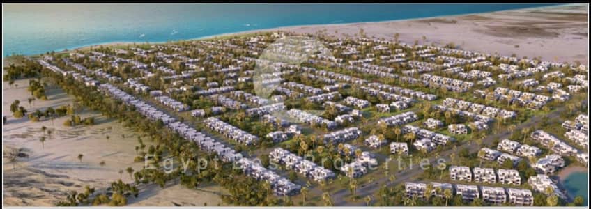 شاليه بحديقة في موقع متميز بمشروع "سيلفر ساندز" (Silver Sands) من شركة "أورا" (ORA)، بإطلالة مباشرة على البحيرة (لاجون)، مع إمكانية التقسيط على فترة ت