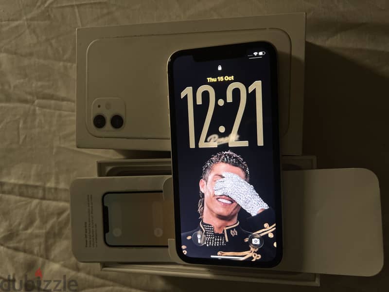 Apple - iPhone 11 128gb white 1