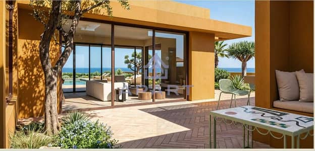 New Release - Panoramic View | Home 3 Bedrooms | 8 years Installment - Near Delivery \ Steps Away To Sea