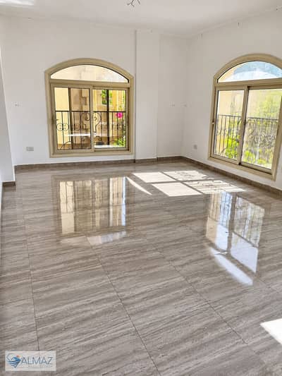 An unfurnished, 180-square-meter apartment for rent in the Southern Investors (Al-Mostathmereen Al-Janoubeya) district, Fifth Settlement. An unfurnished, 180-square-meter apartment for rent in the Southern Investors (Al-Mostathmereen Al-Janoubeya) district, Fifth Settlement.