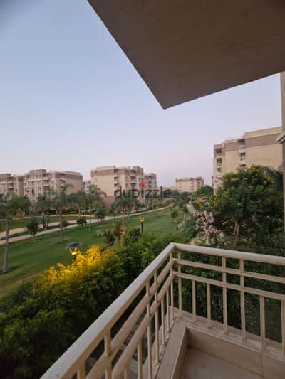 Furnished 133 sqm apartment for rent in B11, Madinaty. Features custom finishes and views of a large garden from every room. Offered at an attractive