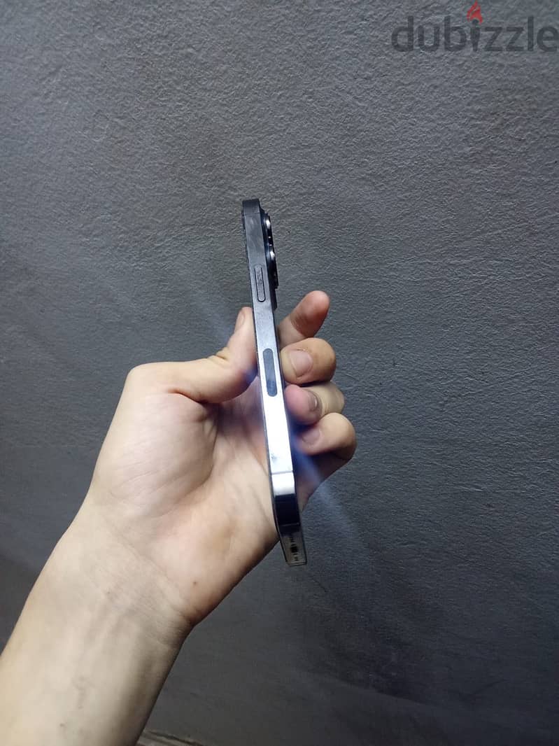 Apple - iPhone 13 Pro 1