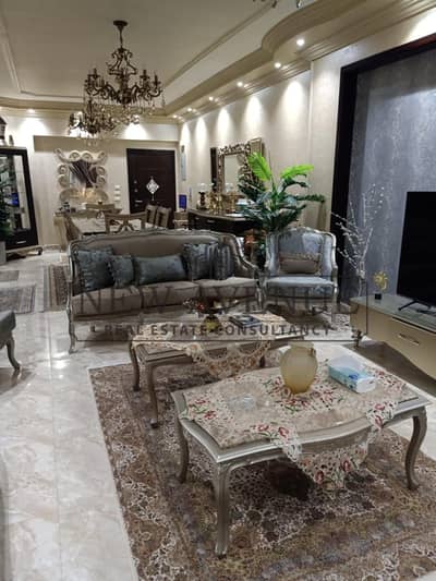 شقة كاملة التشطيب للبيع في Banafseg Villas New Cairo تطل على الجاردن