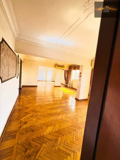 Super Lux Apartment 140m for Rent | Facade and Elevator | Suitable for Residence or Office | Negotiable
