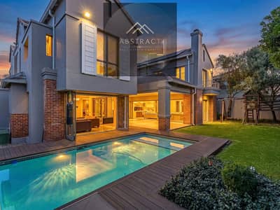 A royal palace with a private pool, first row by the sea, fully finished with kitchen,air conditioning, elevator, and appliances, offering a 360° view