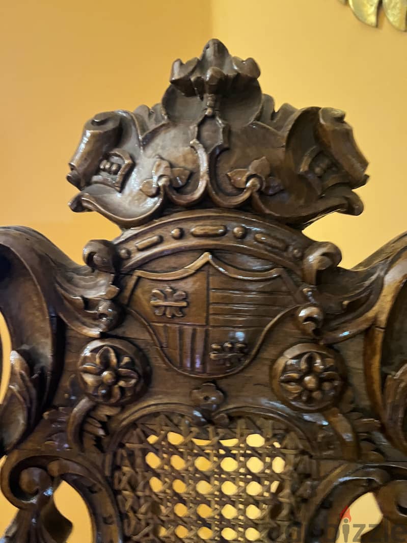 Baroque throne chair: 3