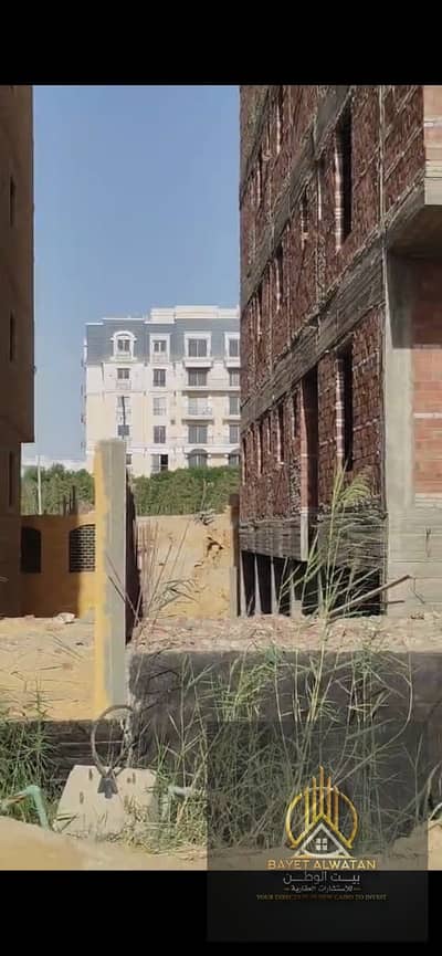 Located in the second row from the Mountain View compound.  A genuine investment opportunity.  Beit Al-Watan, New Cairo – Fifth Settlement.