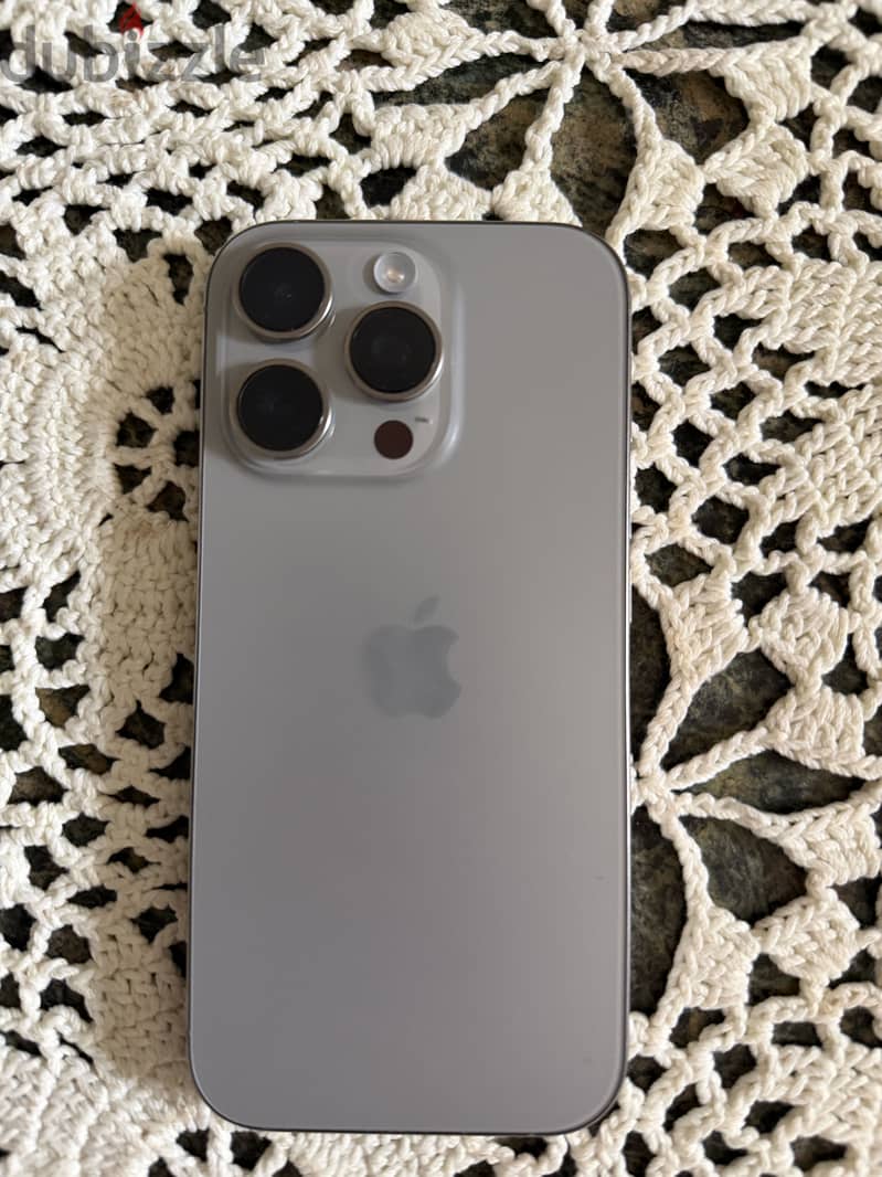 Apple - iPhone 16 Pro 3
