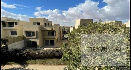 Ready To Move Townhouse 4BR For Sale In WoodVille Palm Hills Compound Next Golf Extension 6th of October El Wahat Road, Giza.