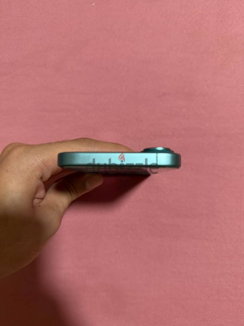 Apple - iPhone 16 4