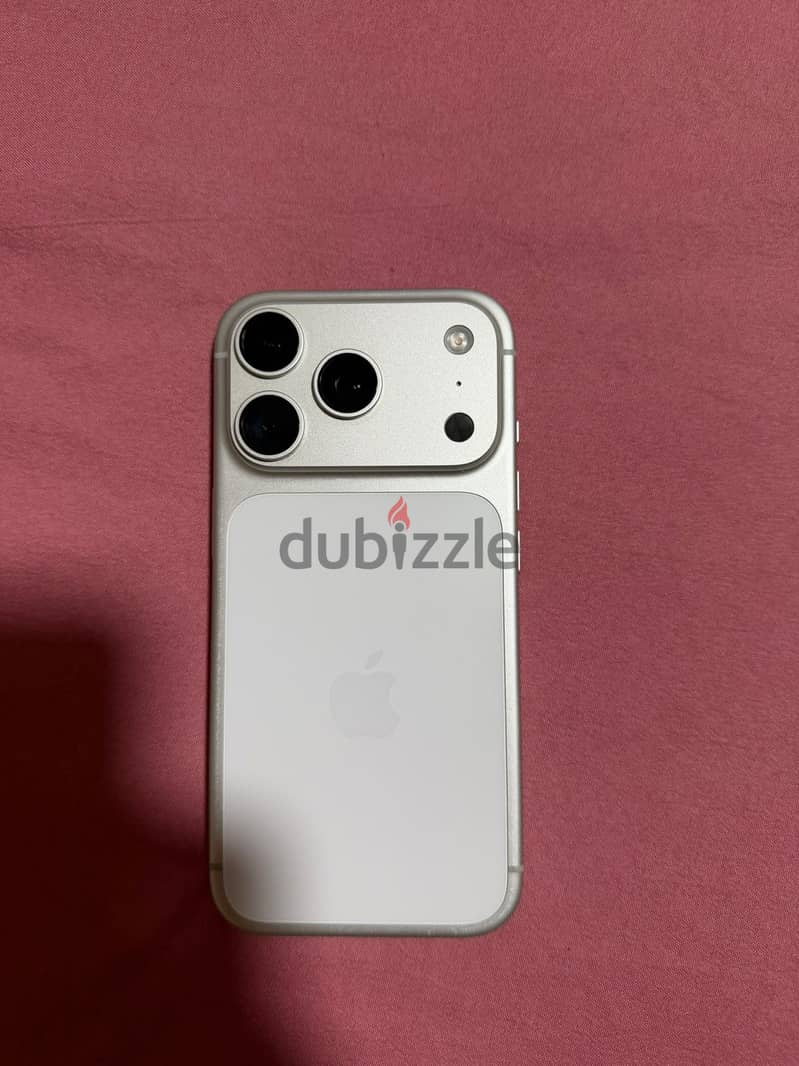 Apple - iPhone 17 Pro 1