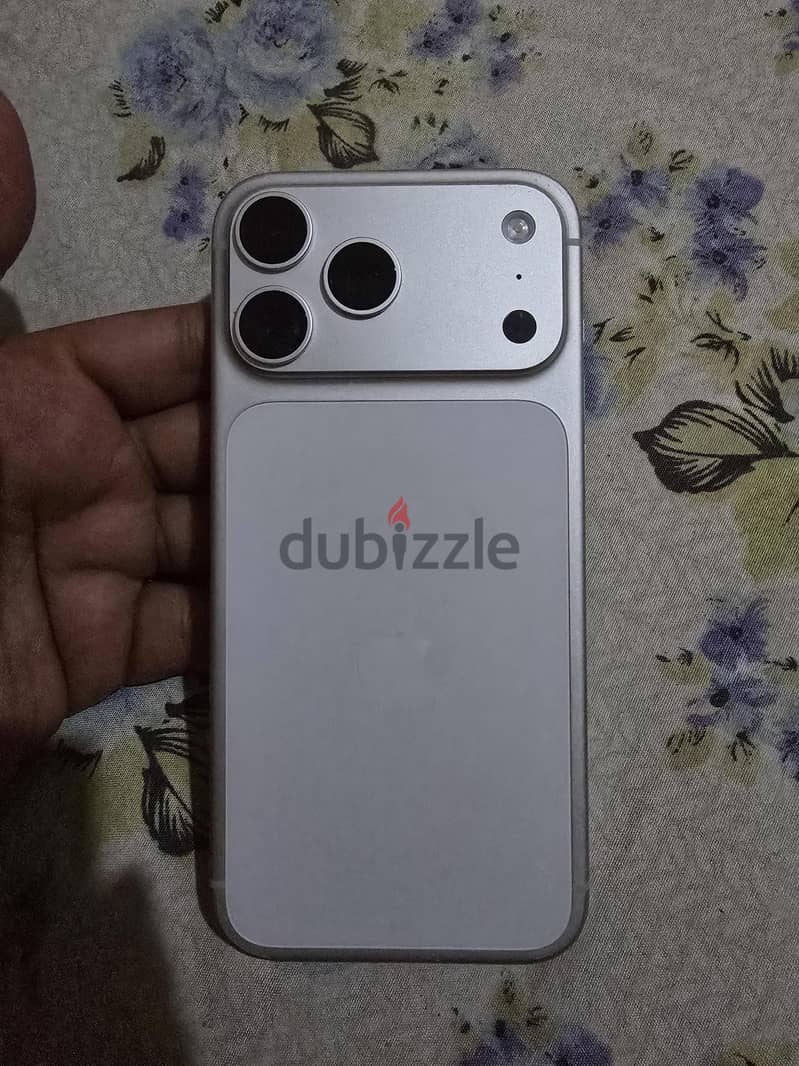 Apple - iPhone 17 Pro Max 6