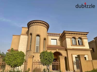 استلام فوري بسعر؟ فيلا صف اول علي الجولف في بالم هيلز