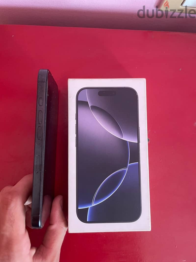Apple - iPhone 16 Pro 2