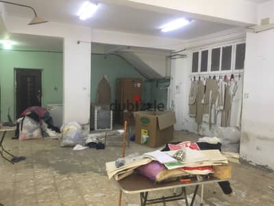 مخزن للايجار المعادى متفرع من شارع فلسطين ٢٨٠ متر بحمام