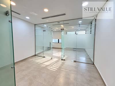 An office for rent of 65sqm in a prime location