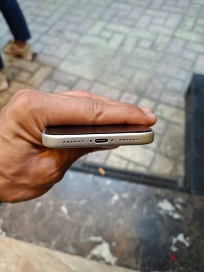 آبل - آيفون 17 برو ماكس