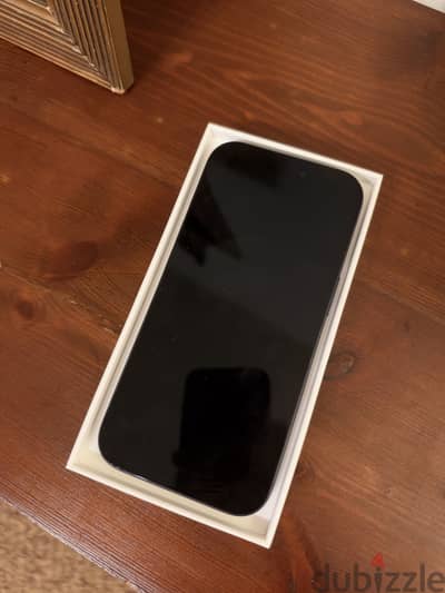 Apple - iPhone 17 Pro 1Tb - Deep Blue - Perfect Condition