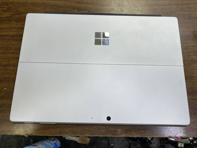Microsoft Surface Pro 7 Plus 1