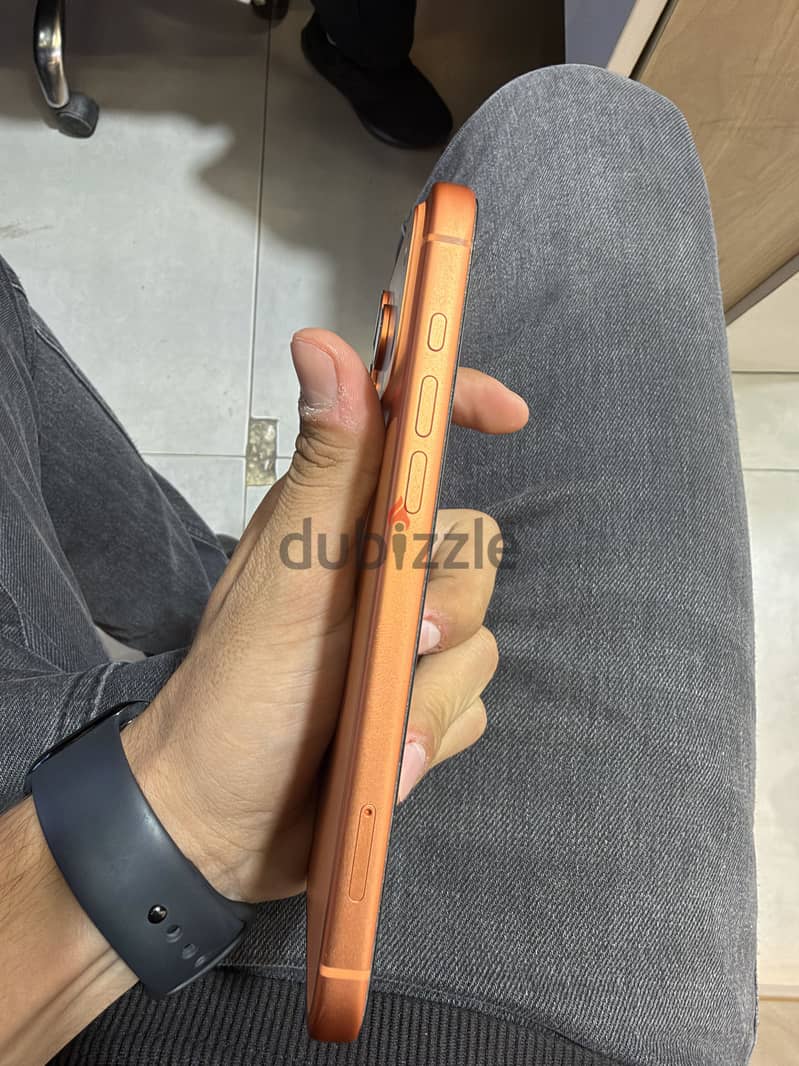 Apple - iPhone 17 Pro Max 1