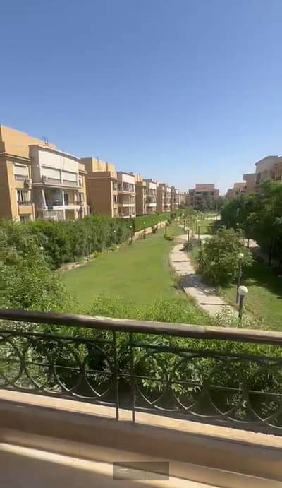 شقة للبيع بحري بالمطبخ 165م بالخمائل الشيخ زايد دقايق من محور 26 يوليو ومول اركان بلازا