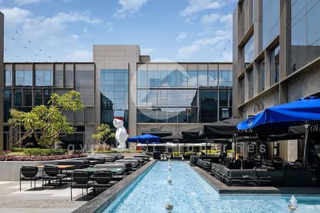 محل تجاري متأجر لسوبر ماركت مشهور للبيع قسط 6 سنين للبيع في واترواي التجمع الخامس Waterway