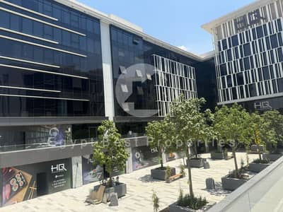 LOWEST PRICE Fully Finished Office 71m North 90th Direct for Rent in HQ Mall New Cairo 5th Settlement