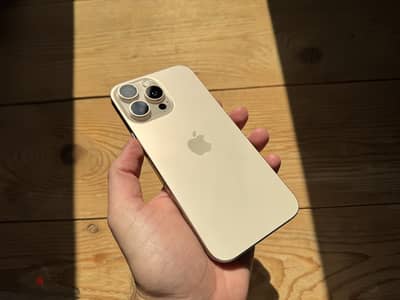Apple - iPhone 16 Pro Max