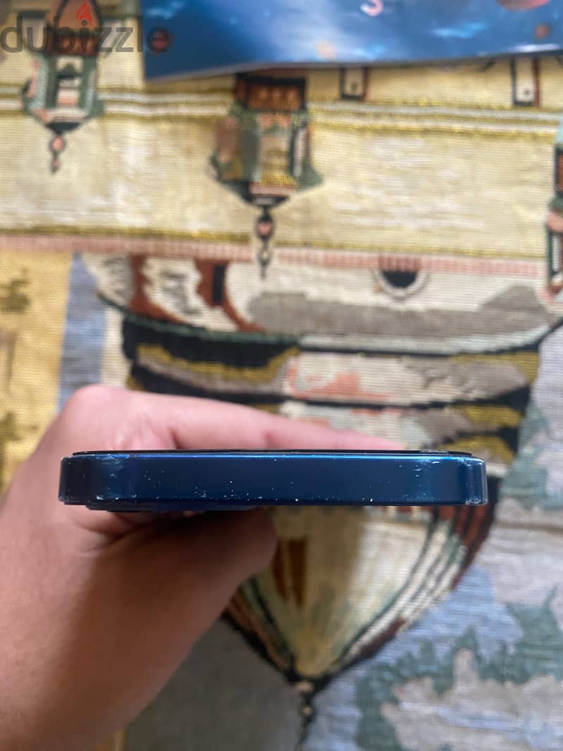 iPhone 12 4