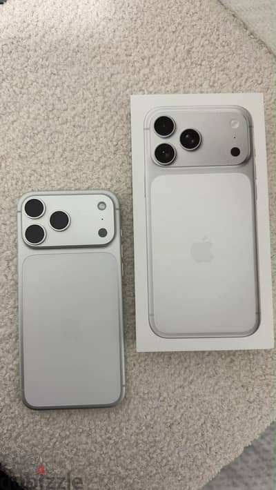 Apple - iPhone 17 Pro Max