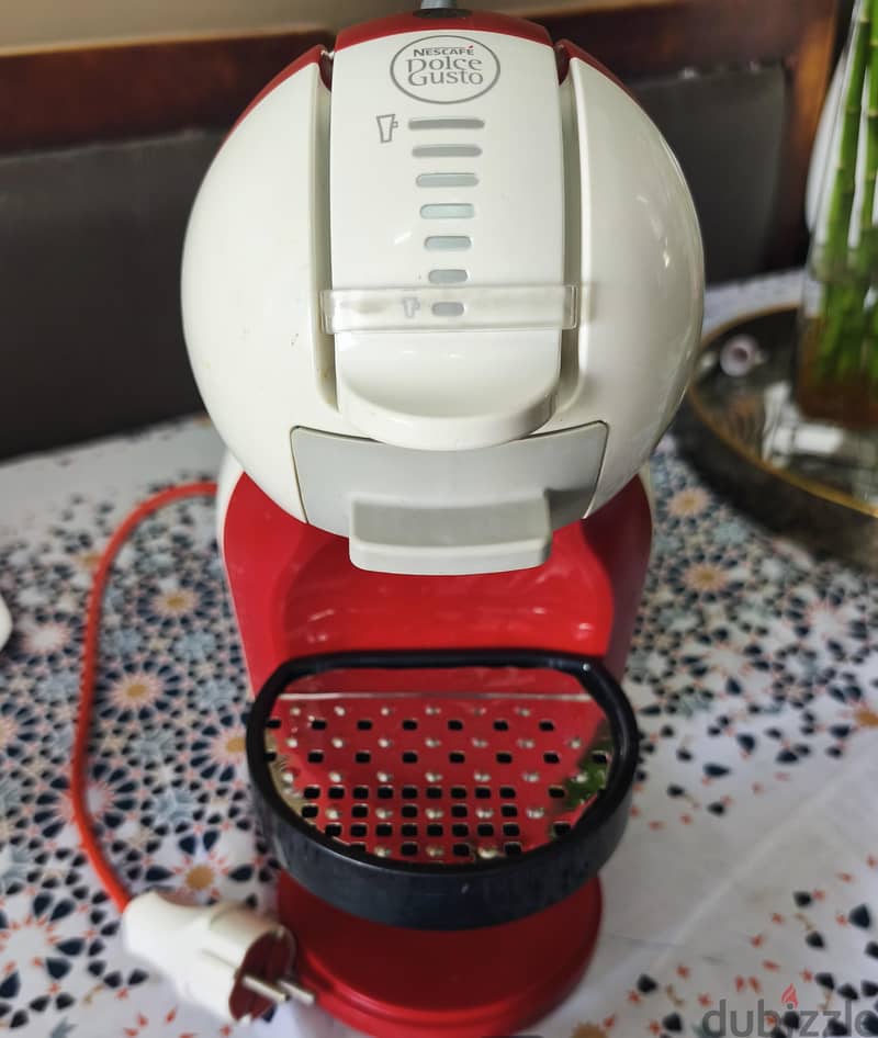 Nescafe Dolge Gusto 1